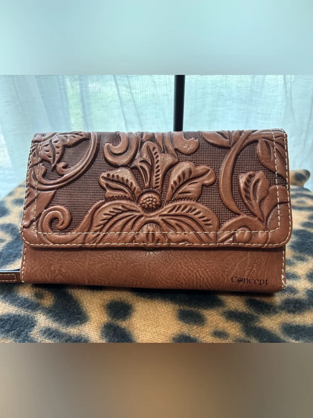 Embossed Floral Brown Women's concept Wallet